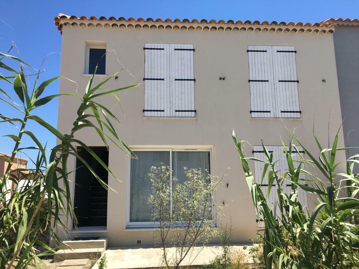En Camargue Διαμέρισμα Salin-de-Giraud Εξωτερικό φωτογραφία